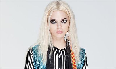 Kendall Jenner Is Unrecognizable as Alice in Vogue Photo Shoot